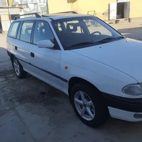 Opel Astra 1993