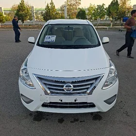 Nissan Sunny 2023