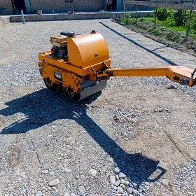 JCB 3CX Compact 2013