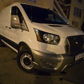 Ford Transit Passenger Van 2021