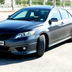 Toyota Camry 2010