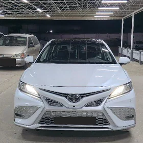Toyota Camry 2023