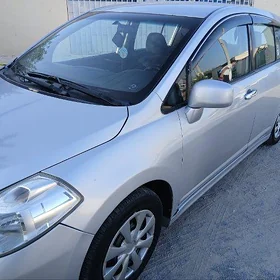 Nissan Versa 2010