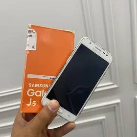 J5 15