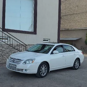 Toyota Avalon 2005