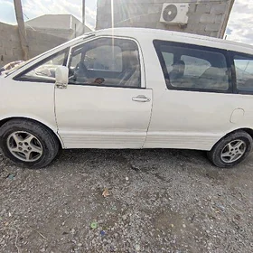 Toyota Previa 1990