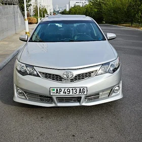 Toyota Camry 2012