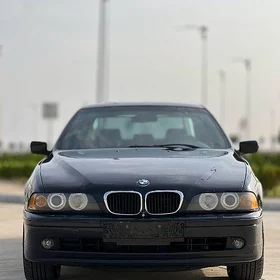 BMW E39 2001