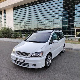 Opel Zafira 2004