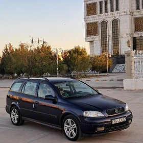 Opel Astra 2000