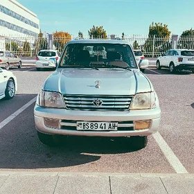 Toyota Land Cruiser Prado 2001