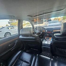 BMW E39 2002