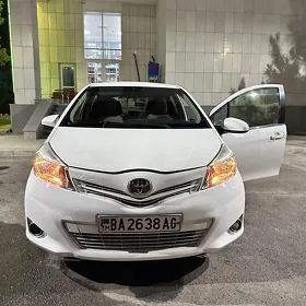 Toyota Yaris 2014