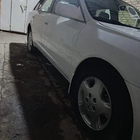 Toyota Avalon 2004