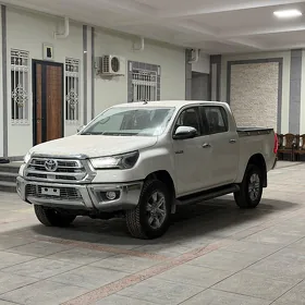 Toyota Hilux 2026