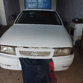 Opel Vectra 1991