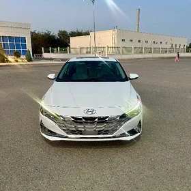 Hyundai Elantra 2021