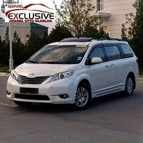 Toyota Sienna 2017