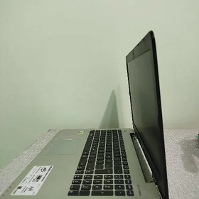 Noutbuk ASUS K555U