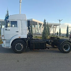 Kamaz 6520 2005