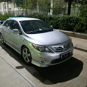 Toyota Corolla 2011