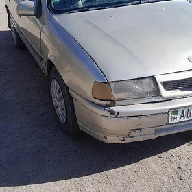 Opel Vectra 1992