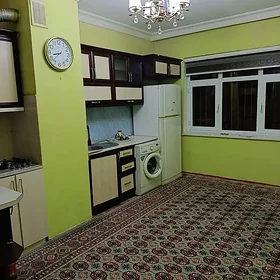 Arenda Mir3 2komnat