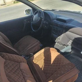 Opel Vita 1994