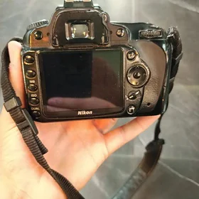 Nikon D 90