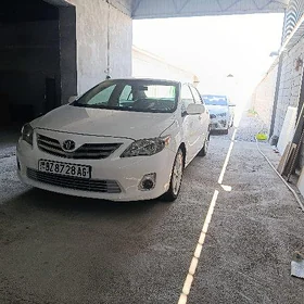 Toyota Corolla 2011