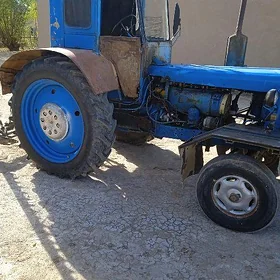 MTZ T-28 1980