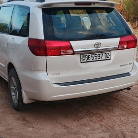 Toyota Sienna 2005
