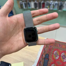 Apple Watch 8