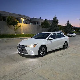 Toyota Camry 2017