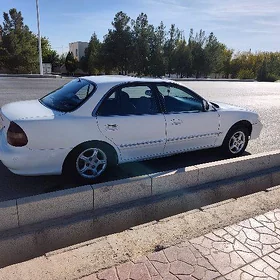 Hyundai Sonata 1998