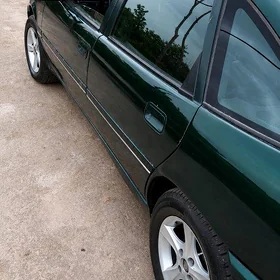 Opel Vectra 1992
