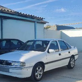 Opel Vectra 1990