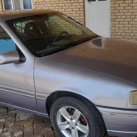 Opel Vectra 1990