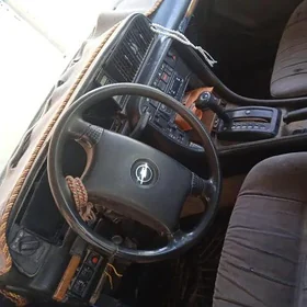 Opel Senator 1992