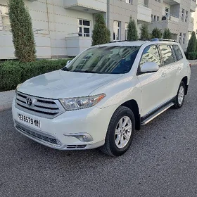 Toyota Highlander 2013