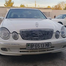 Mercedes-Benz E320 2002