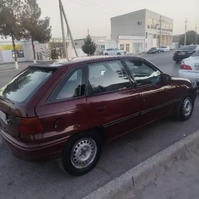 Opel Astra 1992