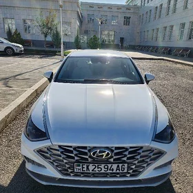 Hyundai Sonata 2022