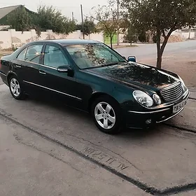 Mercedes-Benz E320 2004