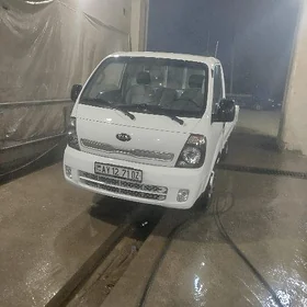 Kia Bongo 2014