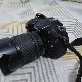Nikon D7100