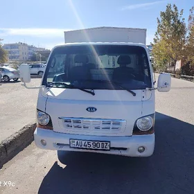 Kia Bongo 2004