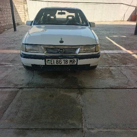 Opel Vectra 1990