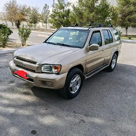 Infiniti QX4 2000