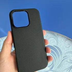 iPhone 16/17 Pro Cehol